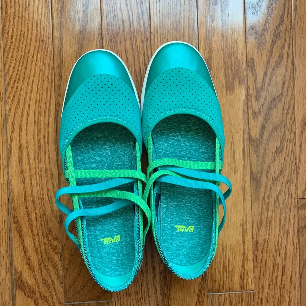 Teva shoes
